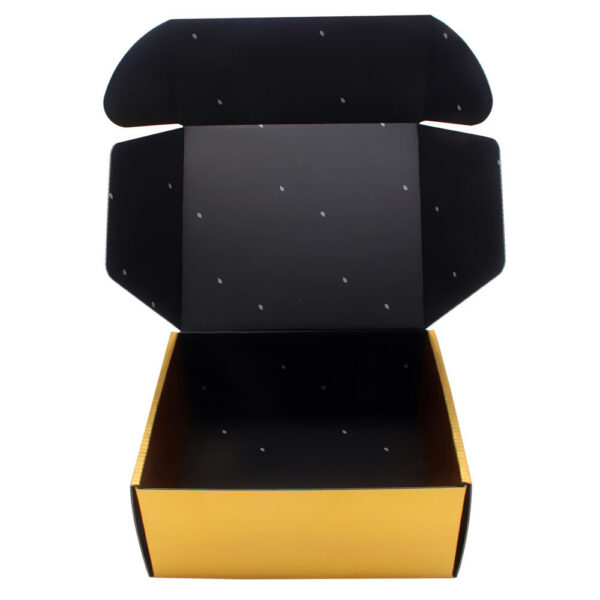Gold Mailer Tea Gift Box with Black Leaf Printed Interior Gold Mailer Tea Gift Box with Black Leaf Printed Interior