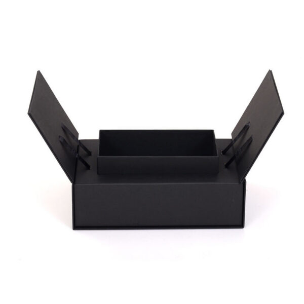 Raised inner tray with ribbon stays Raised inner tray with ribbon stays